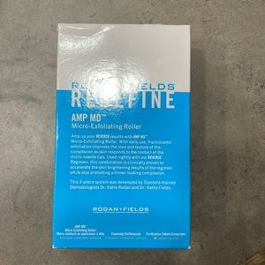 Roden Fields Redefine AMP MD MicroExfoliating Roller.